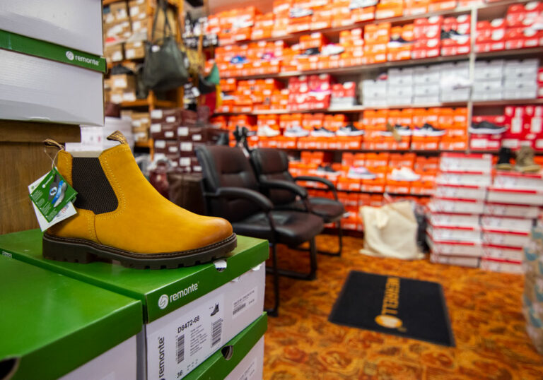 Henrysshoes005 768x538