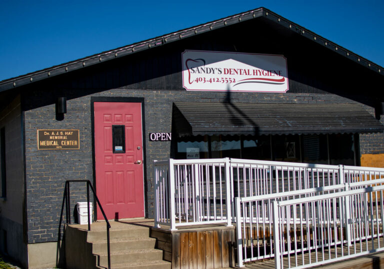 Sandysdental010 768x538