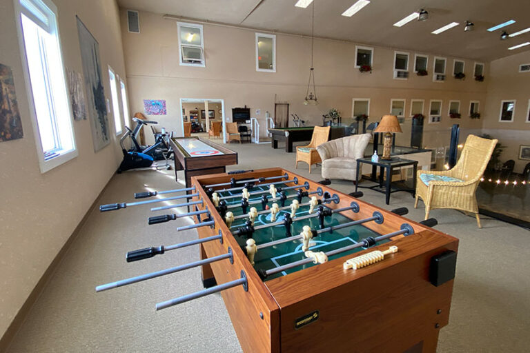 Chateau Three Hills 6 768x512