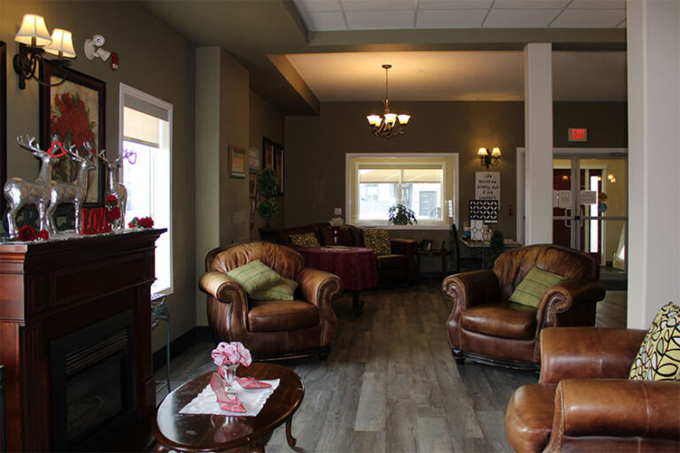 Chateau Three Hills 7 768x512