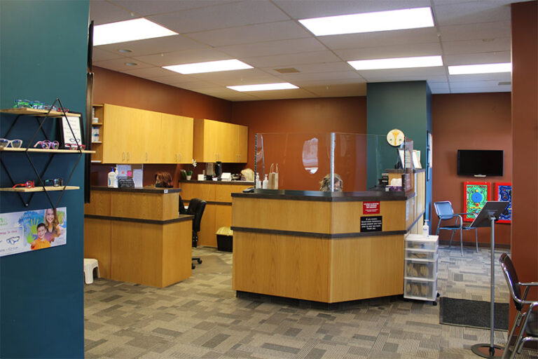 Three Hills Optometry 2 768x512